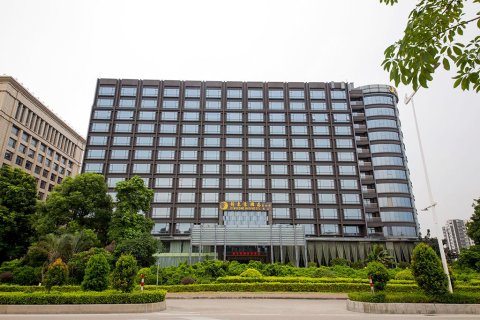 新东豪酒店(广州机场店)