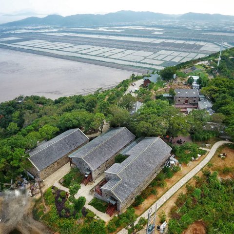 玉环裸心海度假山居